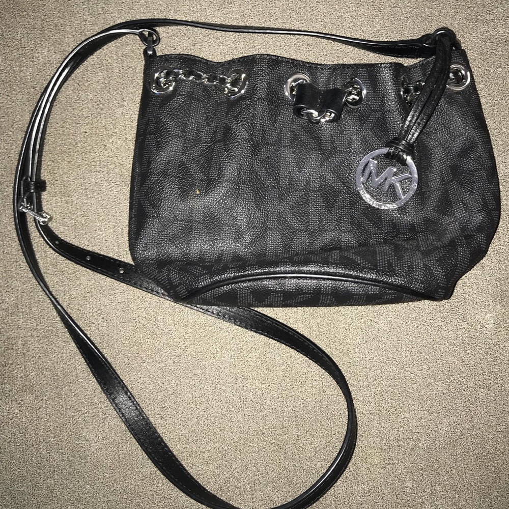 MICHAEL KORS crossbody purse